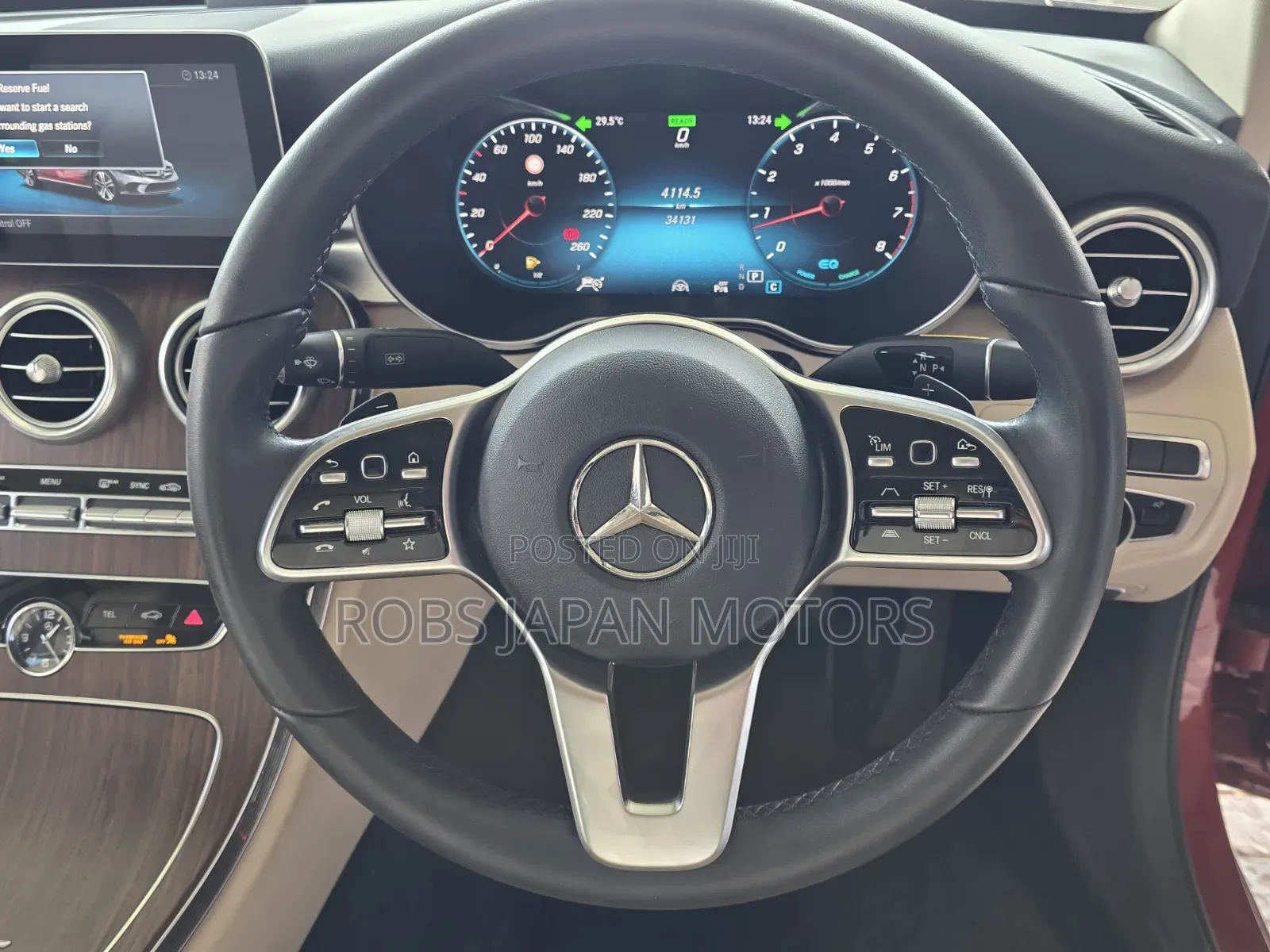 Mercedes-Benz C200 2020 Red