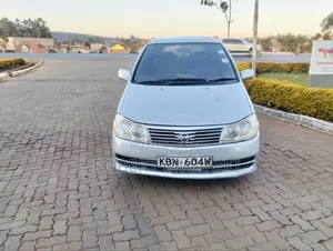 Nissan Liberty 2004 Silver