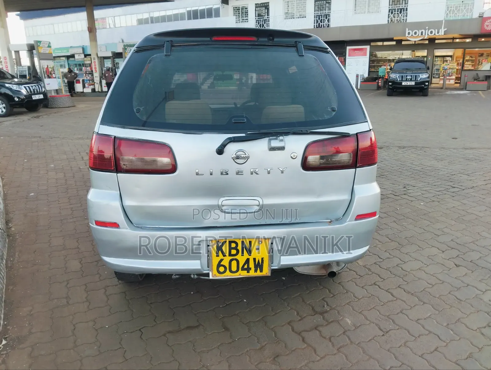 Nissan Liberty 2004 Silver