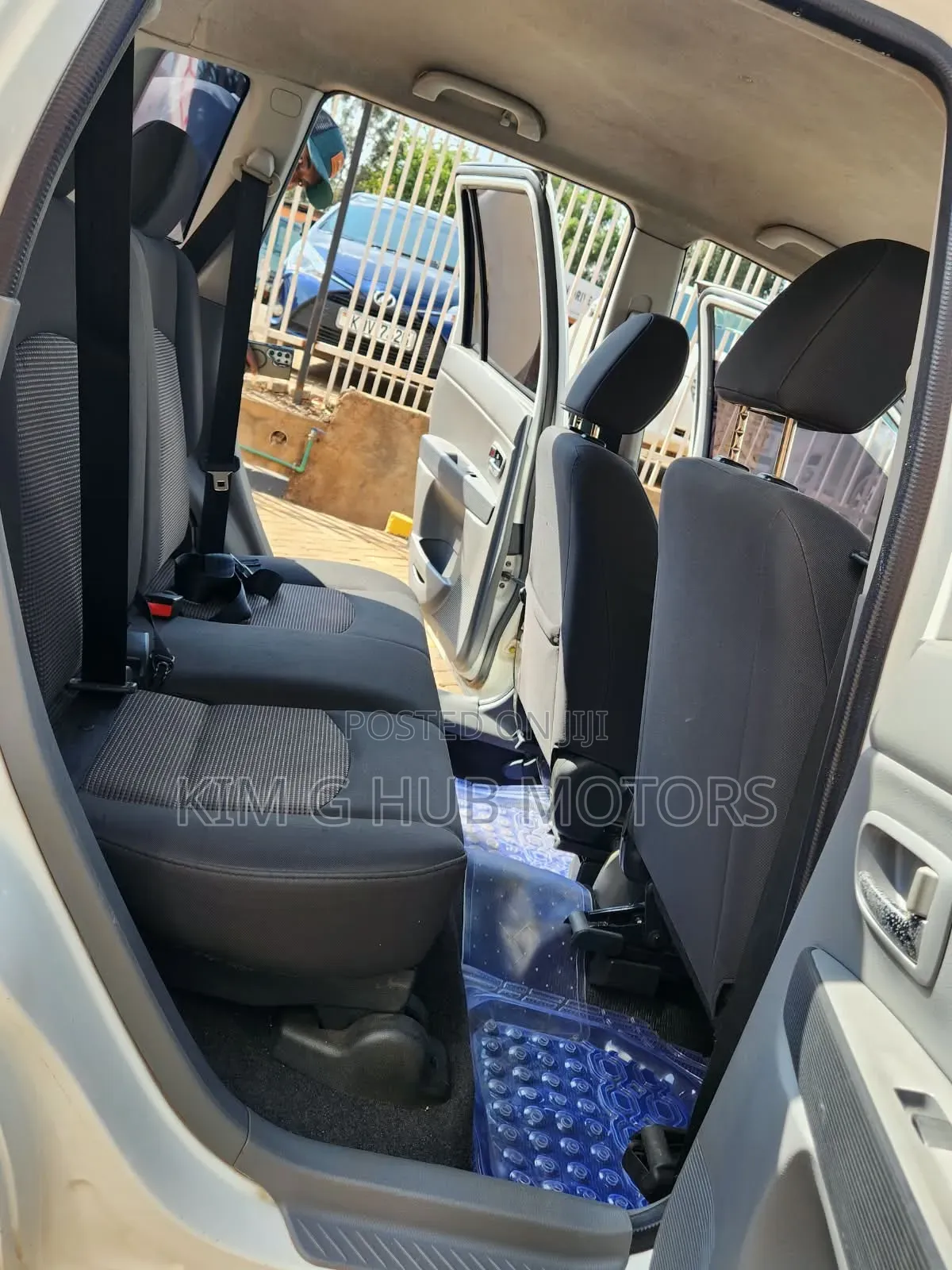 Mazda Demio 2006 Pearl