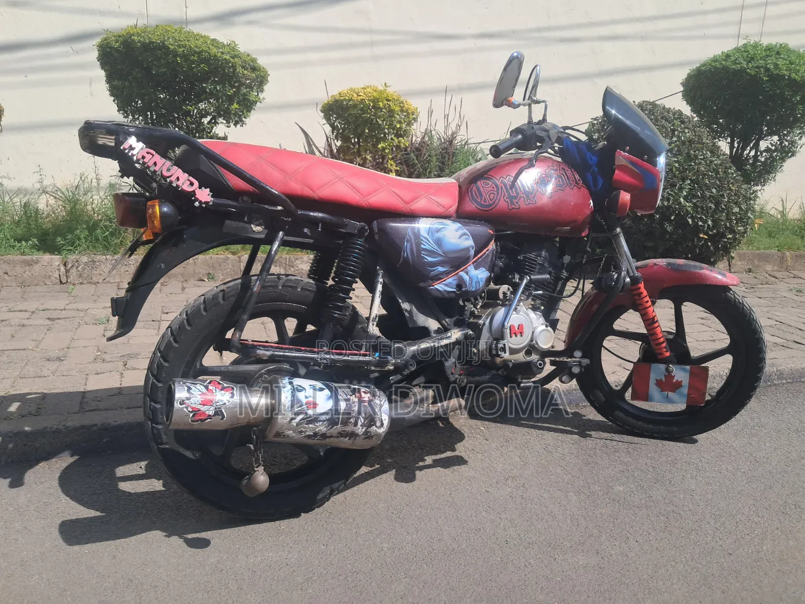 Bajaj Boxer 150 UG 2024 Red