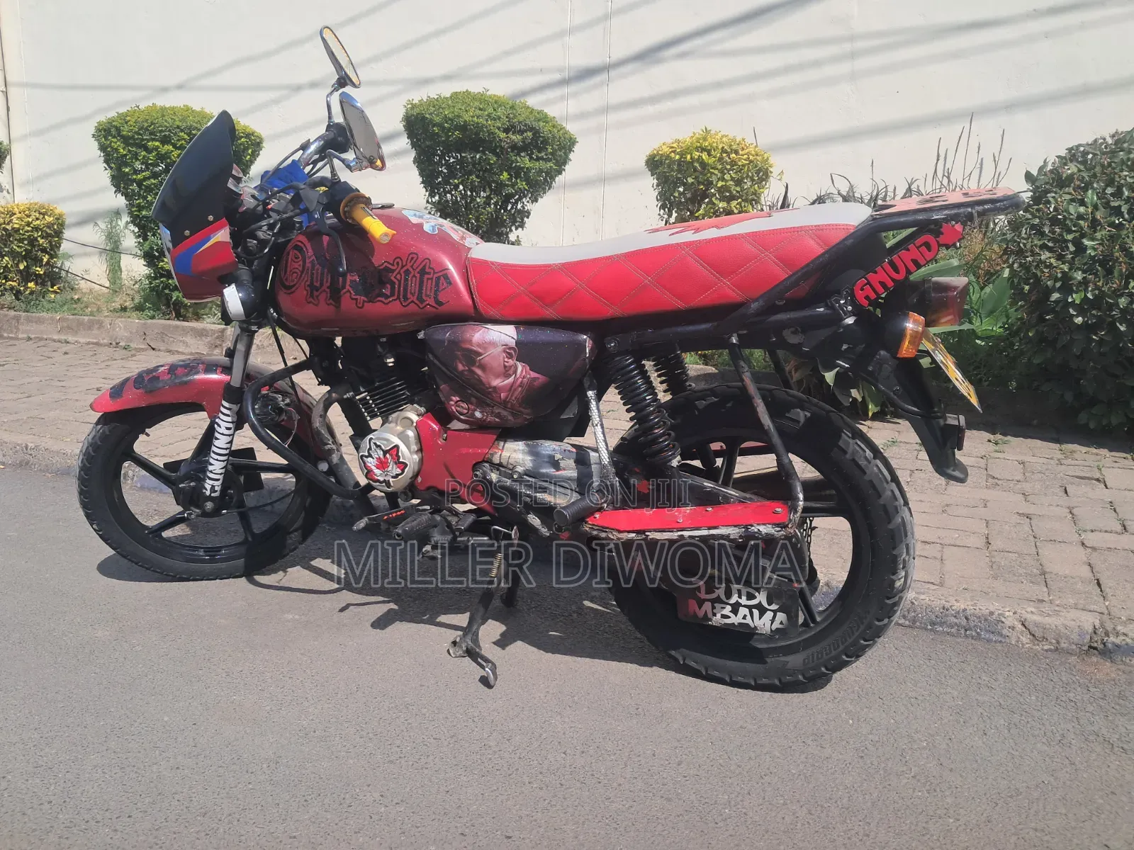 Bajaj Boxer 150 UG 2024 Red