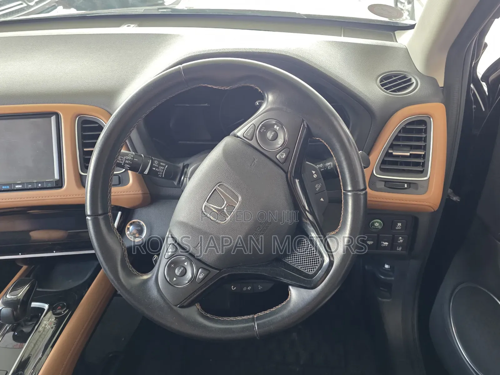 Honda Vezel 1.5 Hybrid 4WD 2019 Black