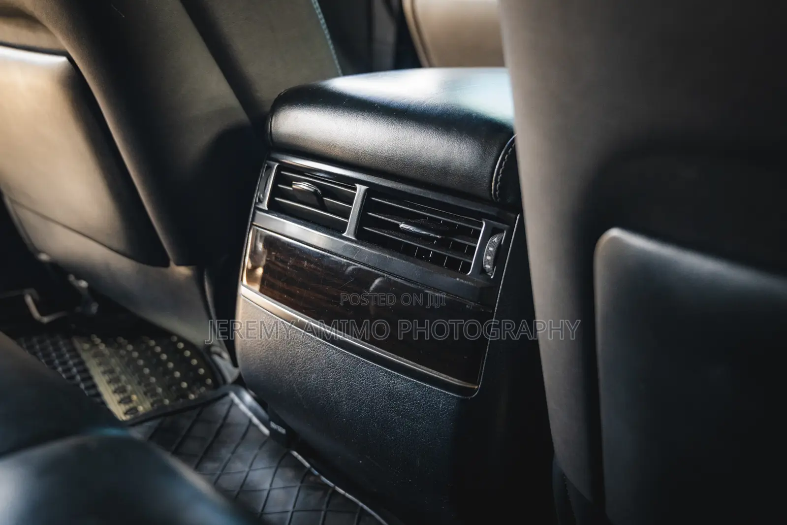 Lexus LX 570 AWD 2016 Black