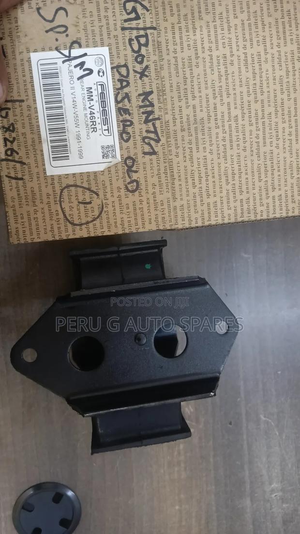 Gearbox Mounting Pajero L149