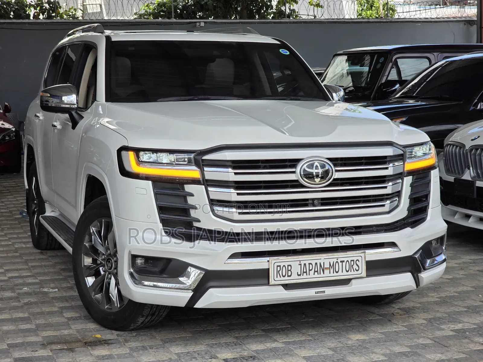 Toyota Land Cruiser 3.5 Petrol 4WD 2022 Pearl