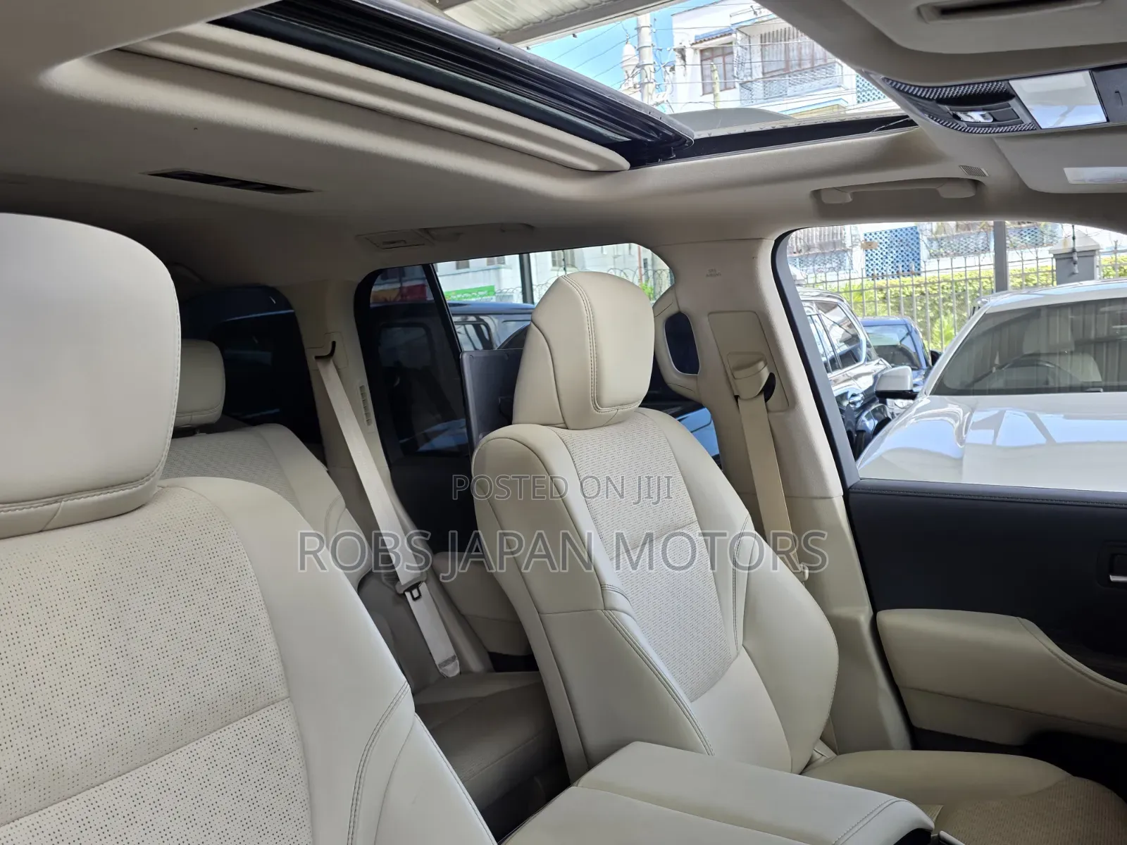 Toyota Land Cruiser 3.5 Petrol 4WD 2022 Pearl