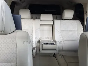 Toyota Land Cruiser 3.5 Petrol 4WD 2022 Pearl