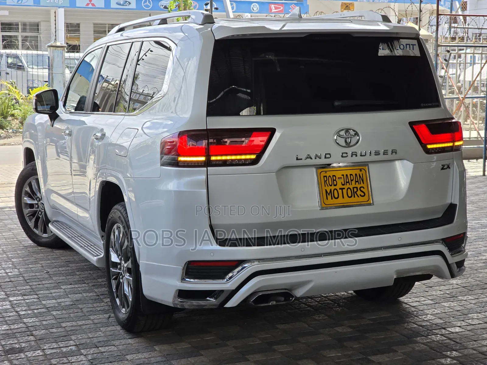 Toyota Land Cruiser 3.5 Petrol 4WD 2022 Pearl