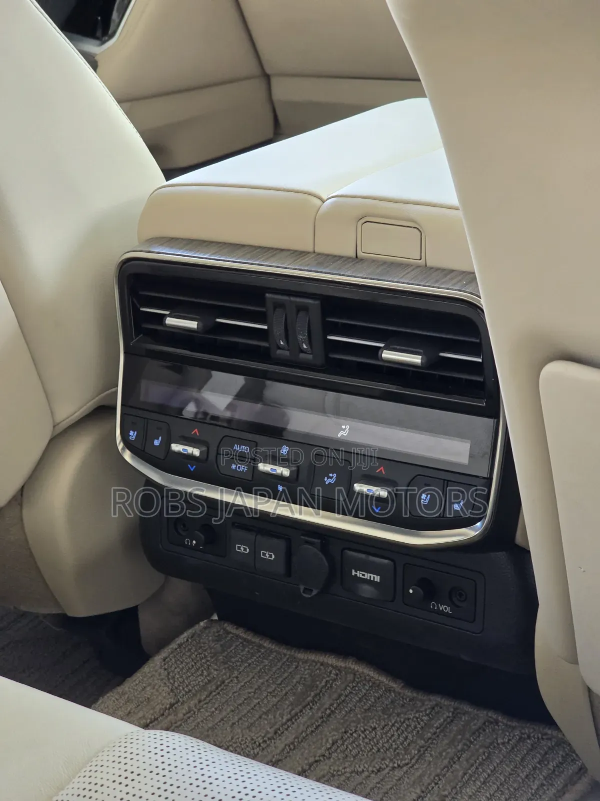 Toyota Land Cruiser 3.5 Petrol 4WD 2022 Pearl
