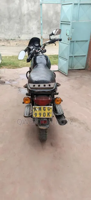 Bajaj Boxer 2025 Black