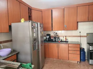 4bdrm Maisonette in Springville Park, Gateway Mall Area for sale