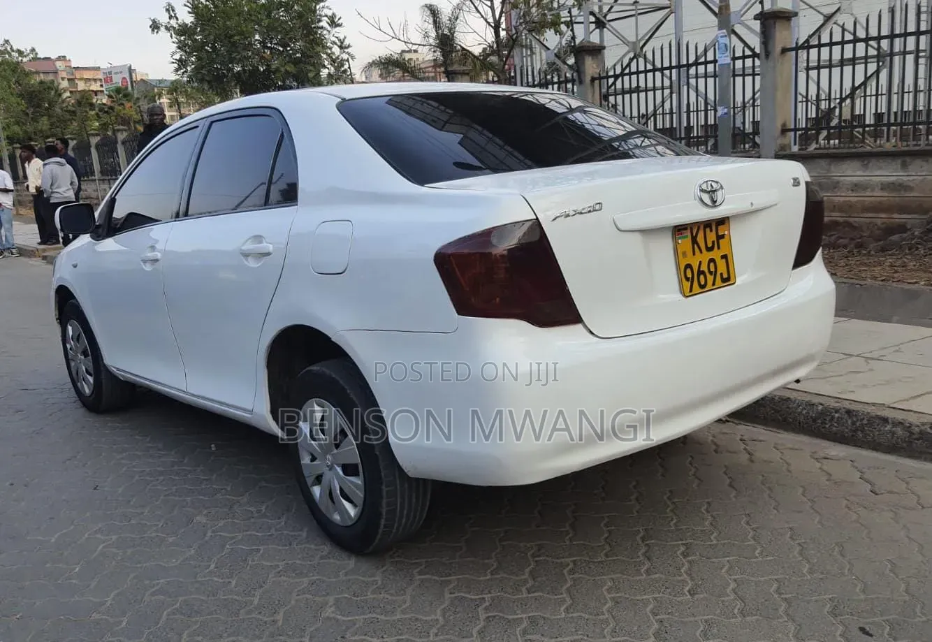 Toyota Axio 1.5 G 2WD 2007 White