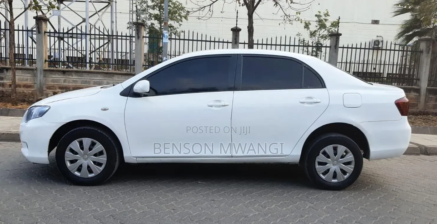 Toyota Axio 1.5 G 2WD 2007 White