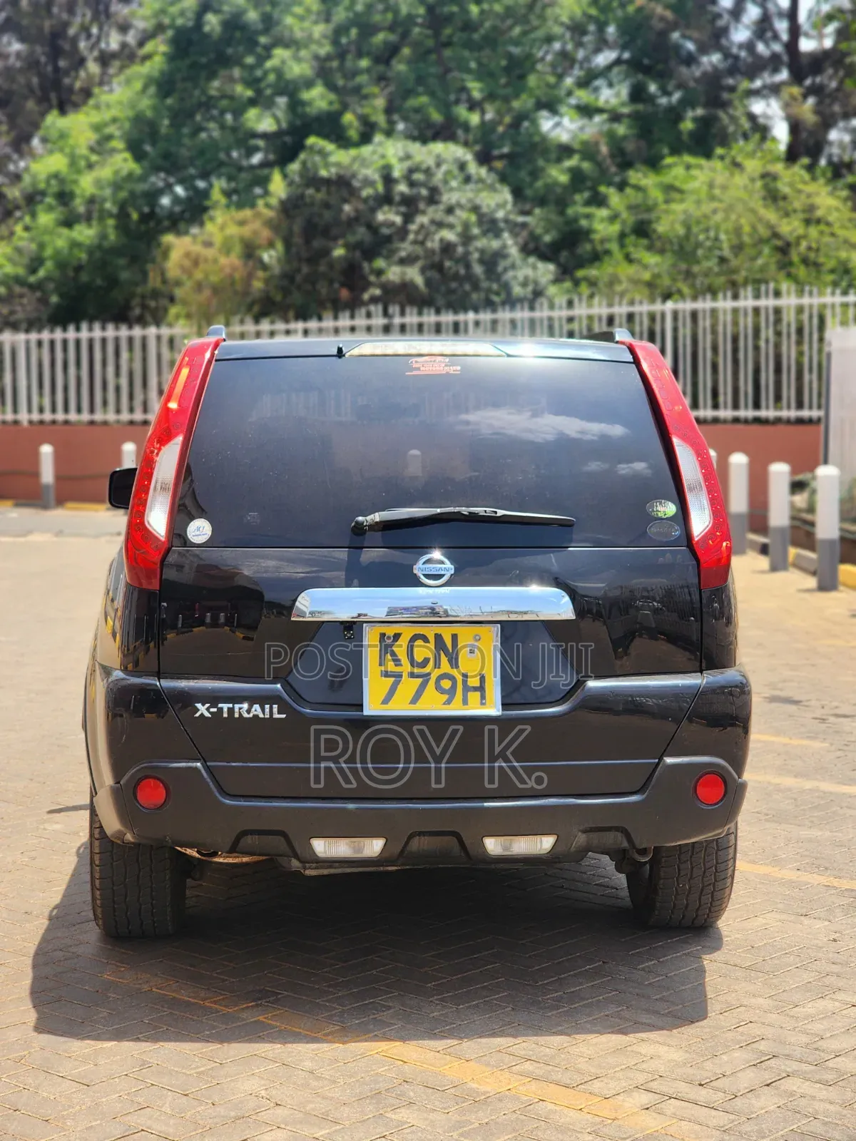 Nissan X-Trail 2.5 Petrol 4x4 SE 2010 Black