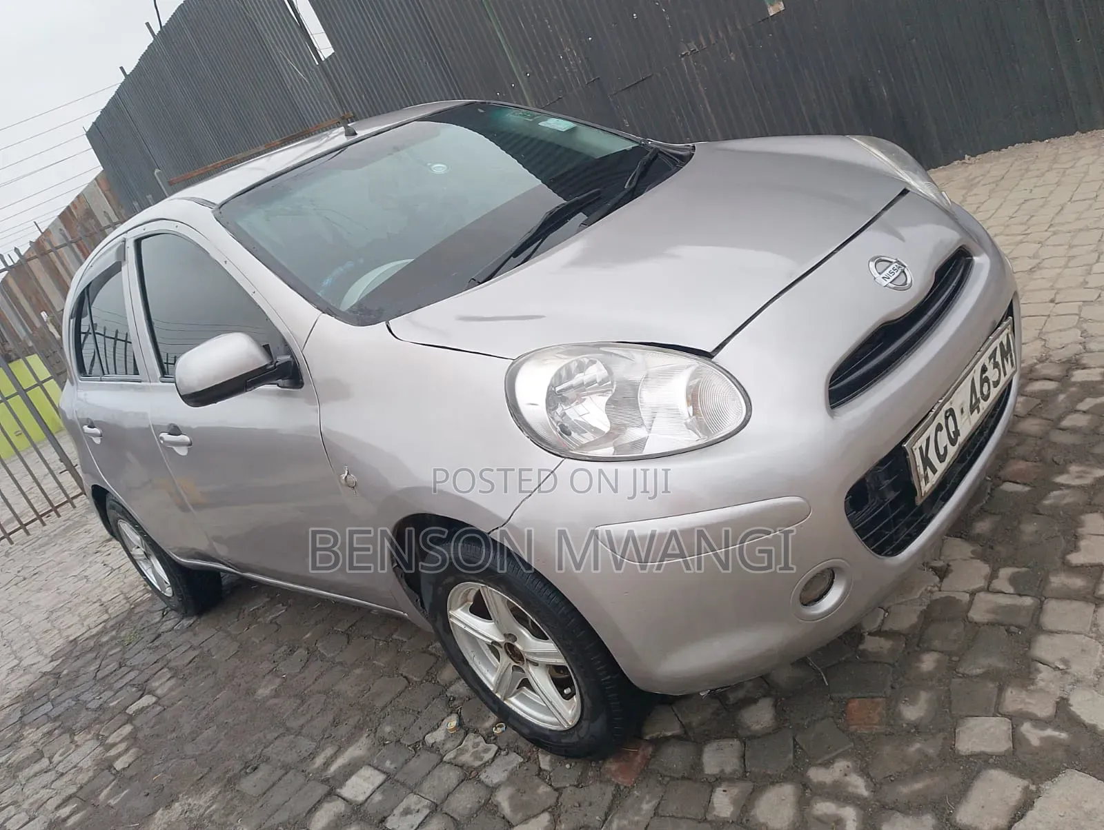 Nissan March 1.2 AWD 2012 Beige