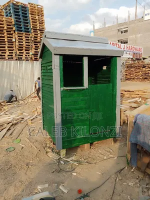 Wooden Security Guard Booth