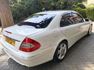 Mercedes-Benz E350 Base 4dr Sedan RWD (3.5L 6cyl 7A) 2009 White