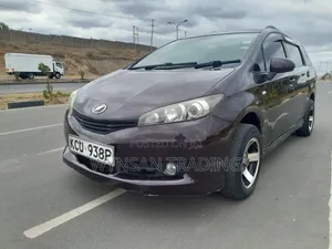 Toyota Wish 2011 Maroon