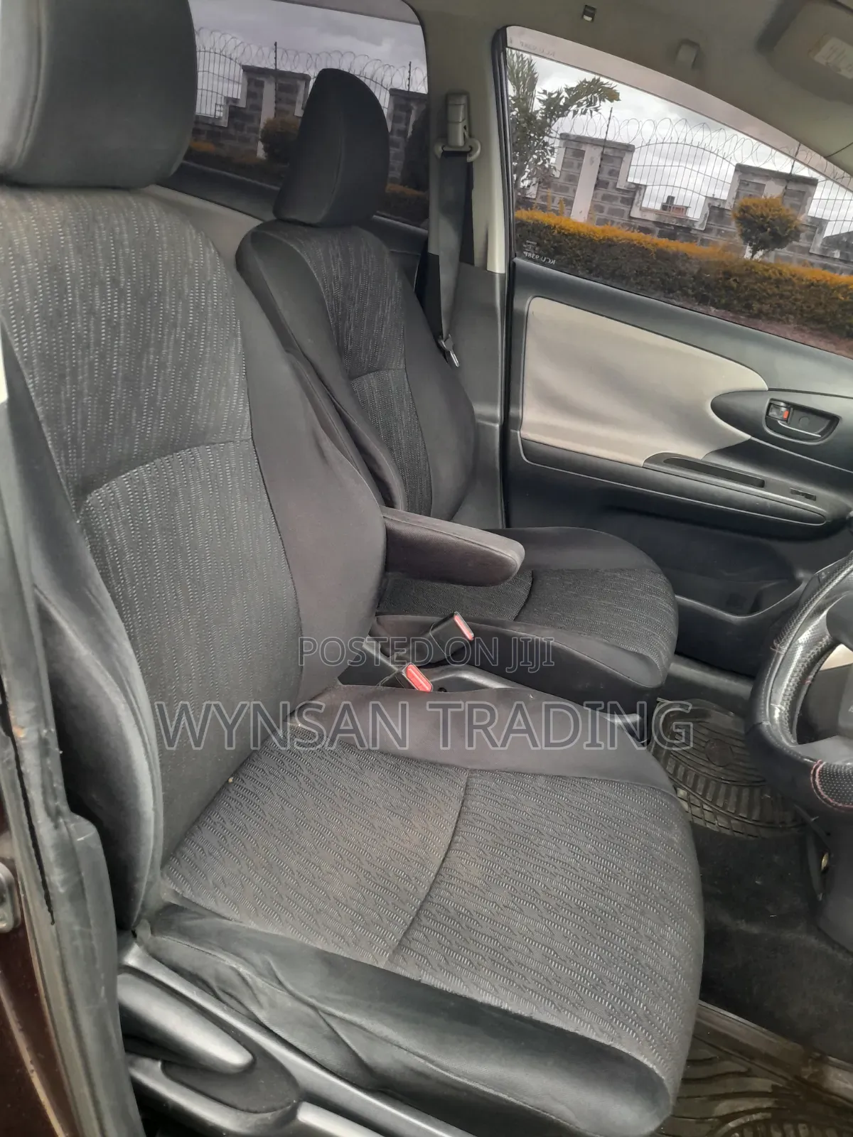 Toyota Wish 2011 Maroon