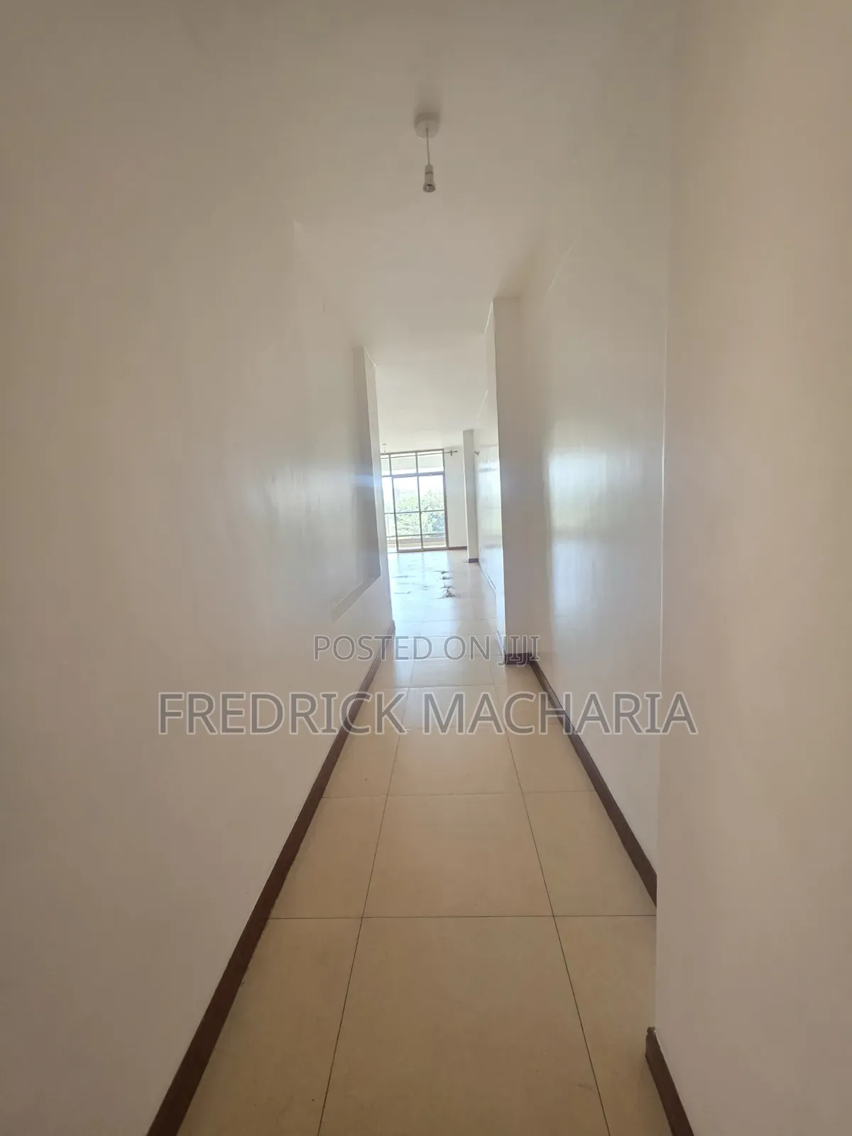 4bdrm Apartment in Behind Safari Park, Roysambu for sale