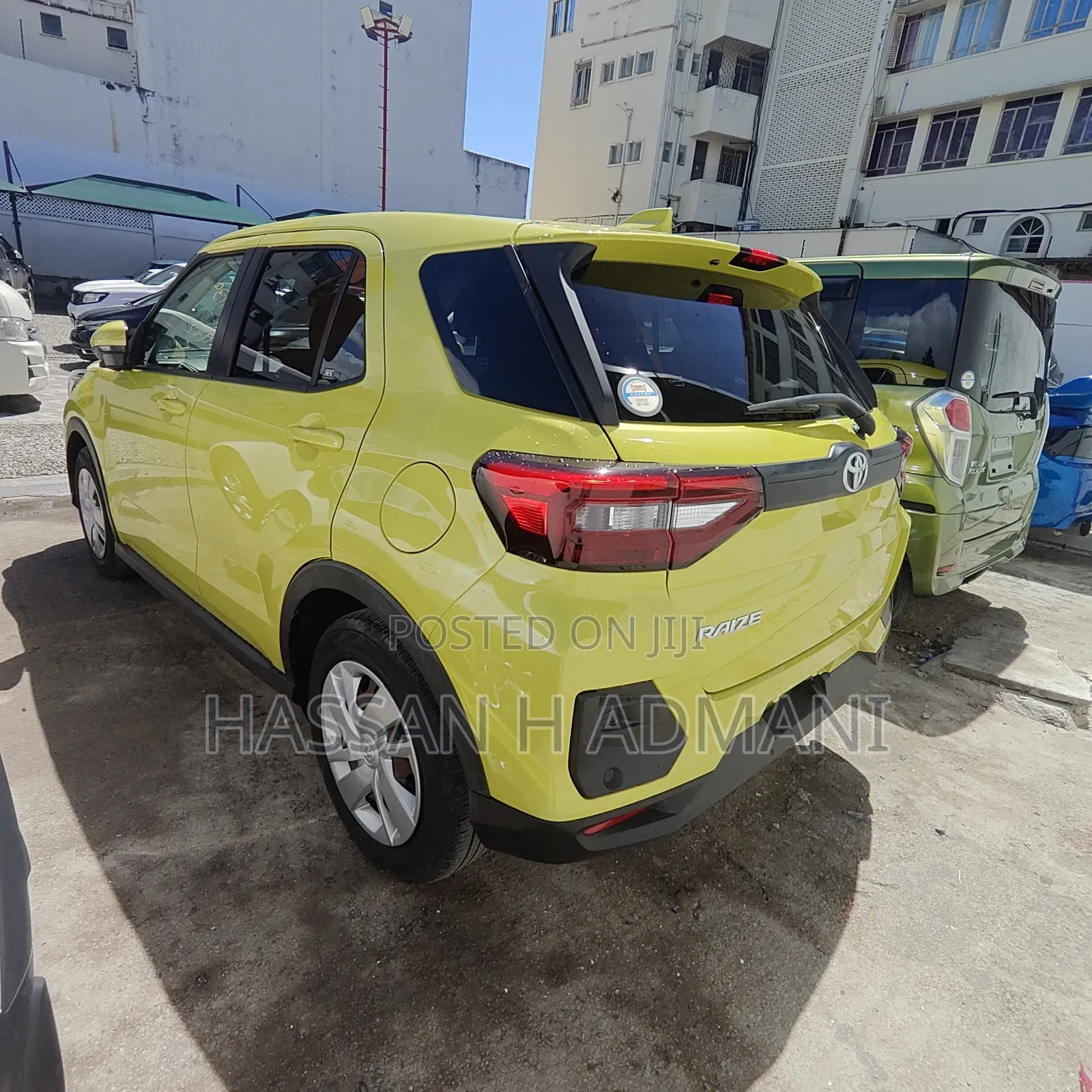 Toyota Raize 2020 Yellow