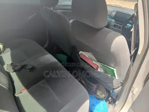 Toyota Corolla 2006 Gold