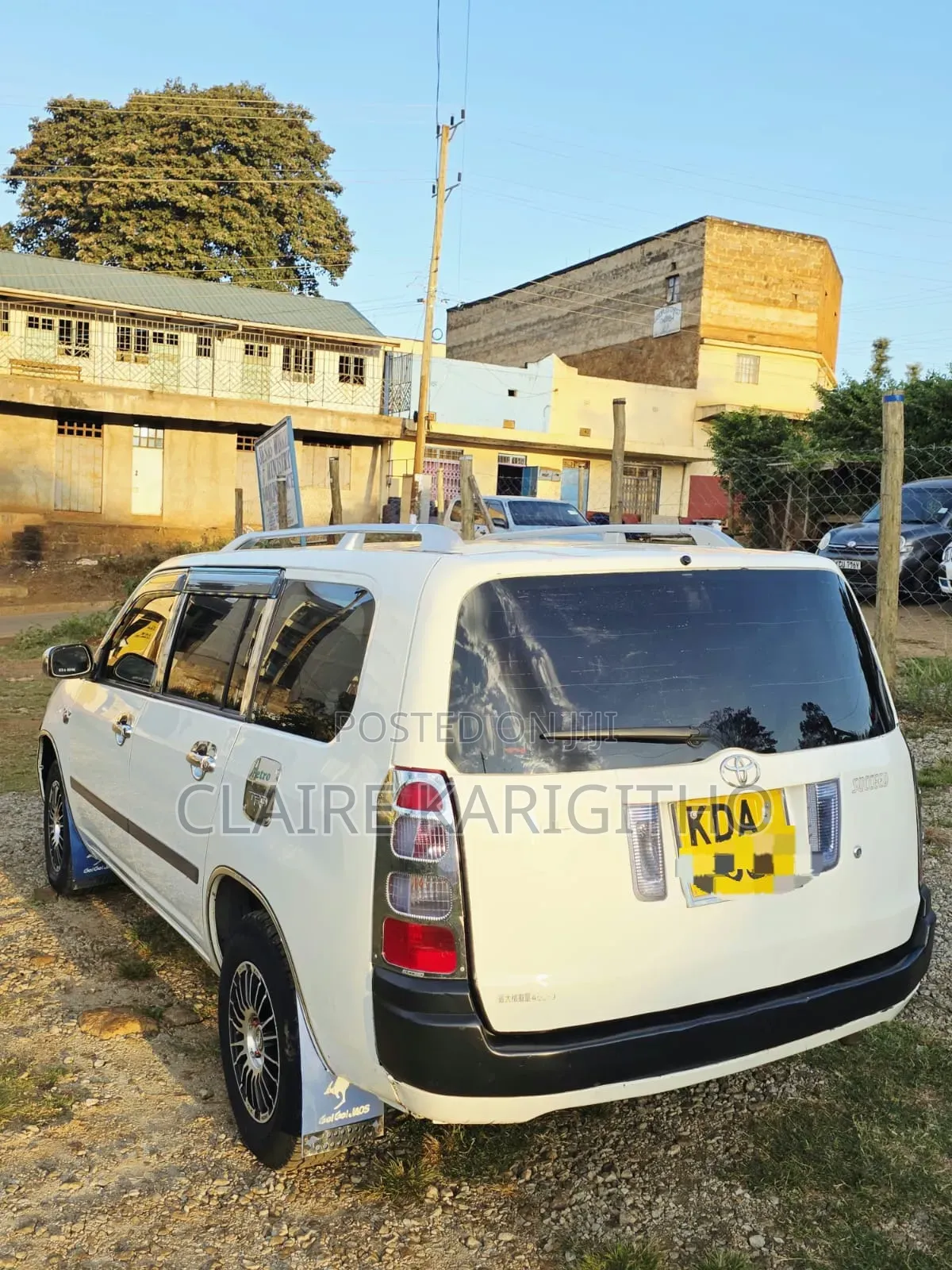 Toyota Succeed SV Premium 2014 White