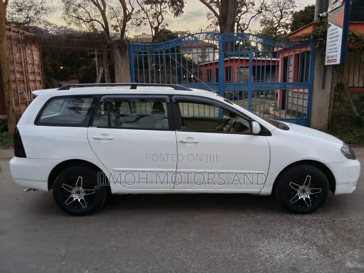 Toyota Corolla Fielder 2003 White