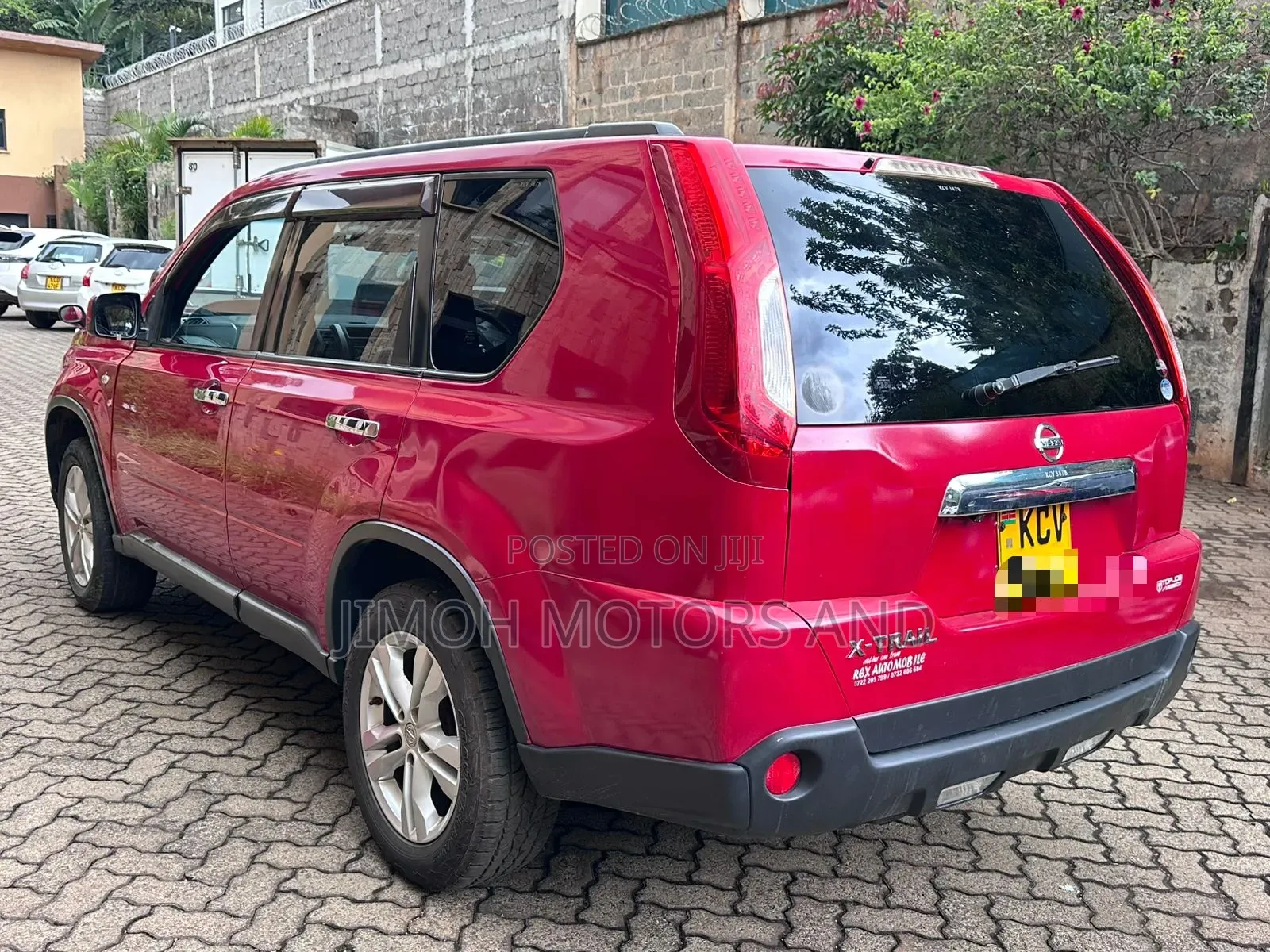 Nissan X-Trail 2012 Red