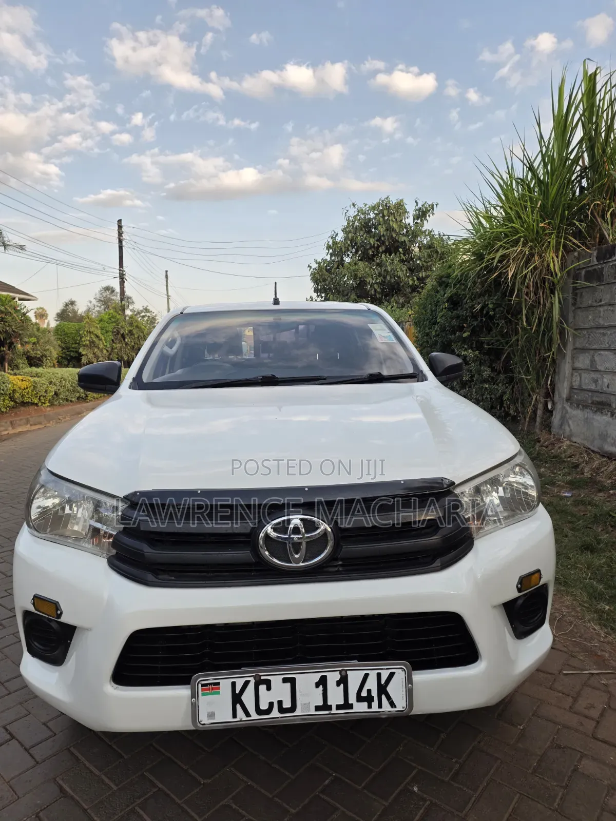 Toyota Hilux 2016 White