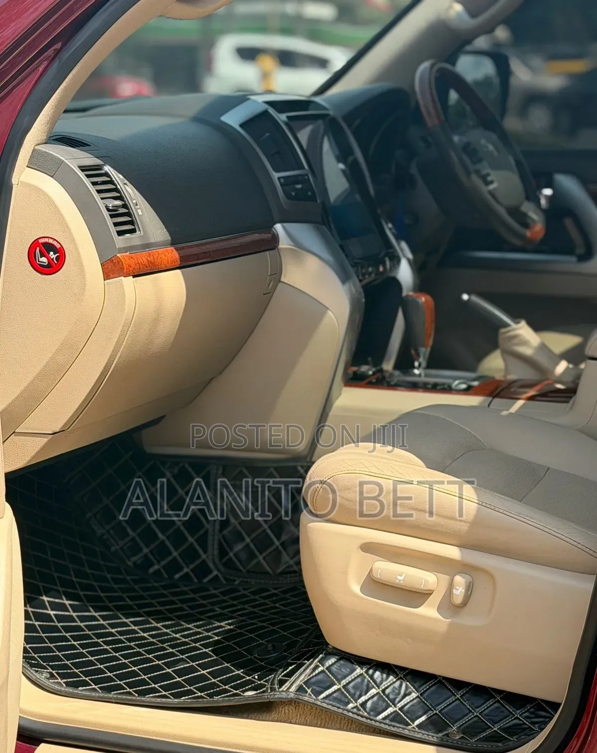 Toyota Land Cruiser 4.6 V8 ZX 2014 Maroon