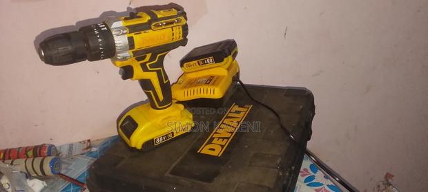 Cordless Drill - thumbnail 3