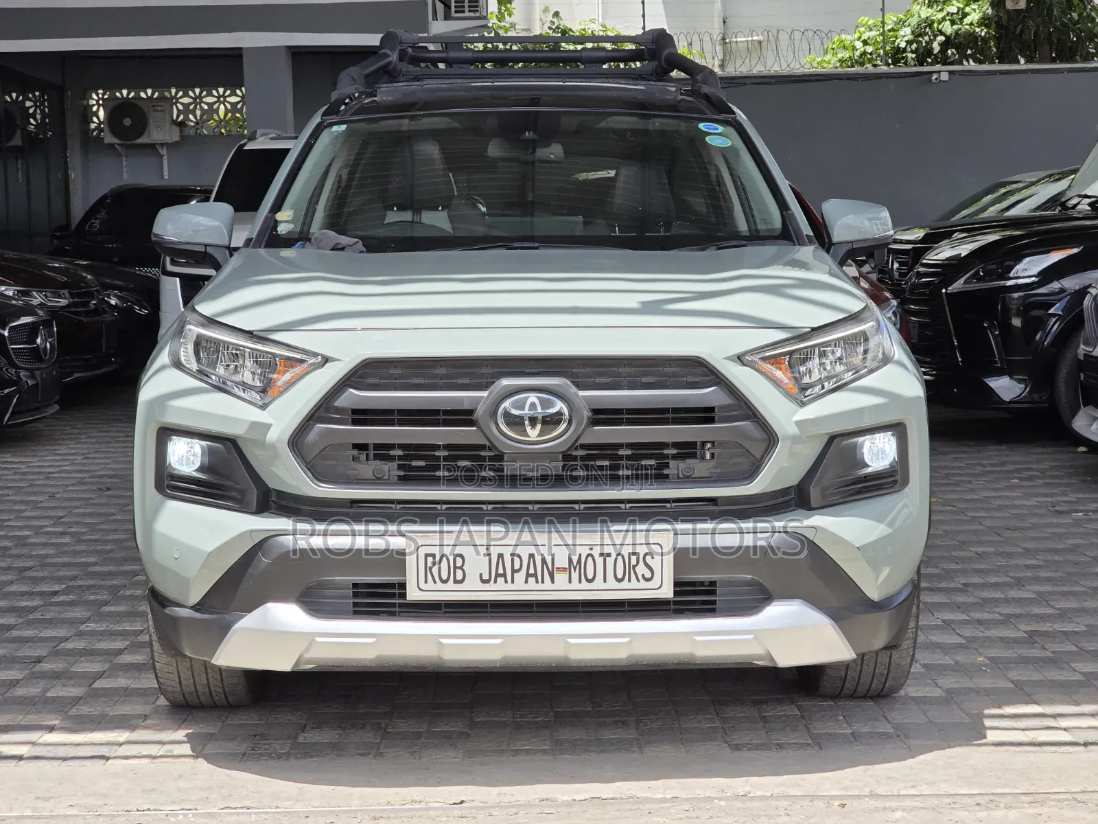 Toyota RAV4 Adventure AWD 2020 Green