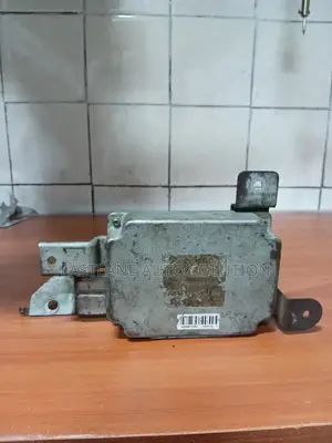 Gearbox Computer for Nissan Xtrail Nt 30 Nissan B15