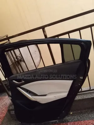 Mazda Axella Sedan / Mazda 3 Sedan Rear Doors 2015 -2018