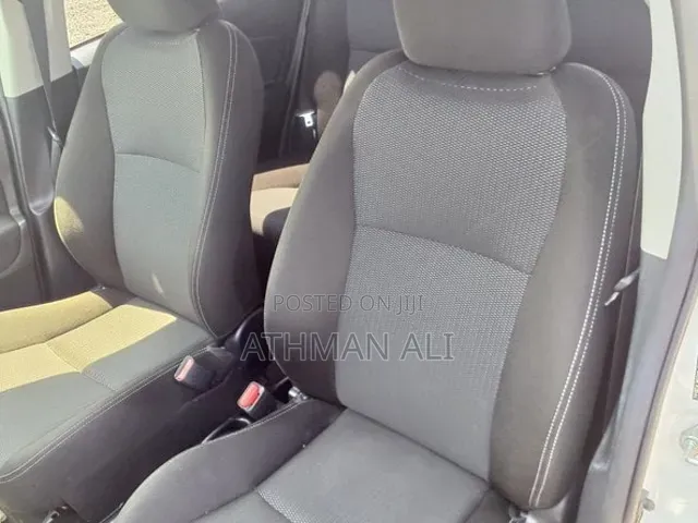 Toyota Vitz 1.0 FWD 5dr 2019 Pearl