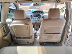 Toyota Raum 2007 Gray