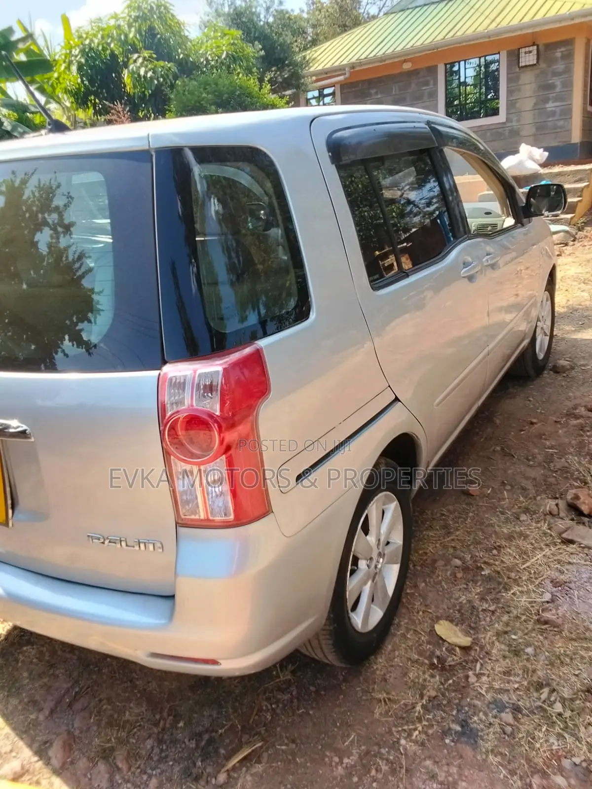 Toyota Raum 2007 Gray