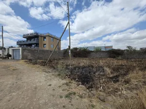 Residential Plot for Sale at Karuguru