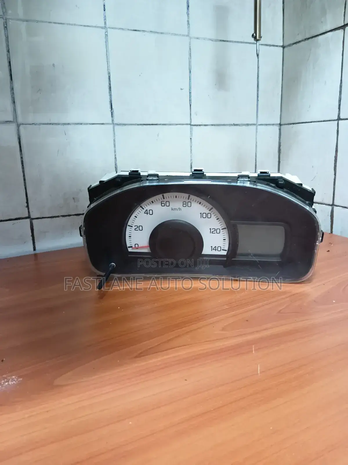 Suzuki Alto Clock