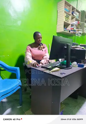 Supermarket Cashier Ladies