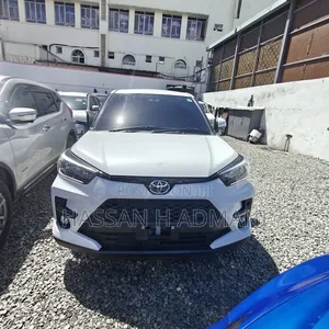 Toyota Raize 2020 White