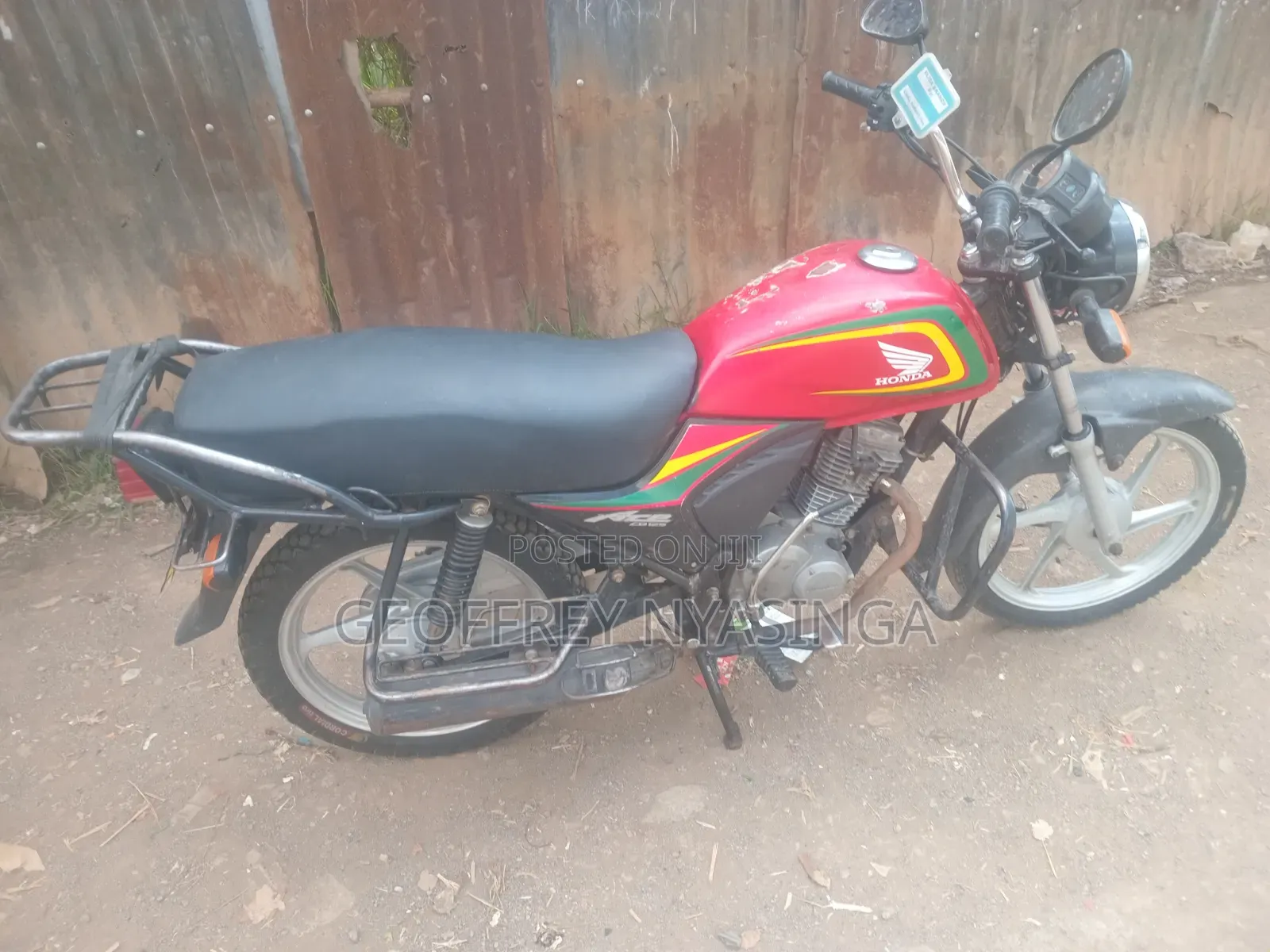 Honda CB 2021 Red