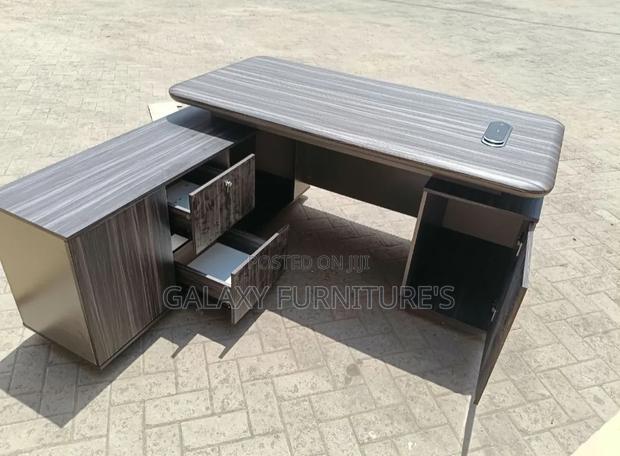 Executive Office Desk - main view