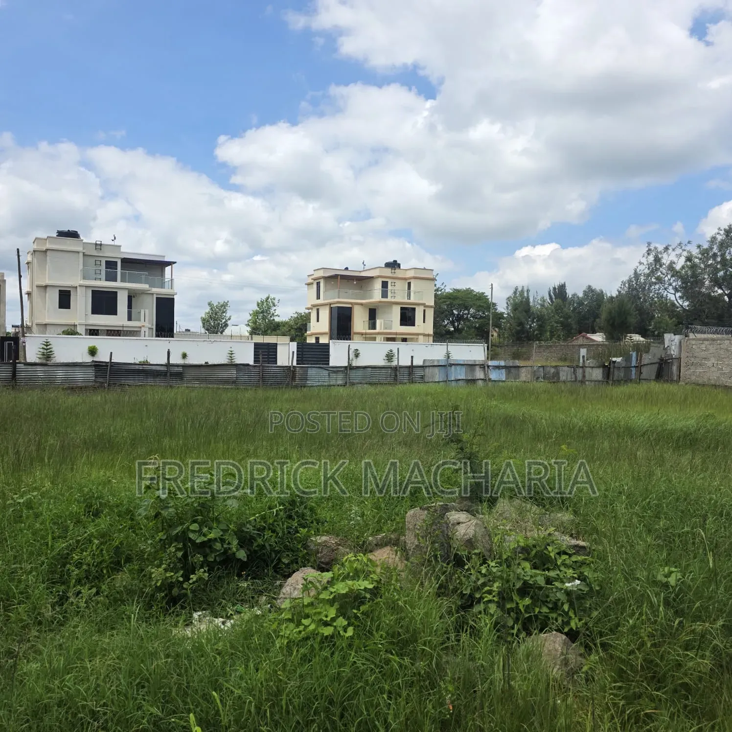 2 Adjacent Residential Plot for Sale at Karuguru.