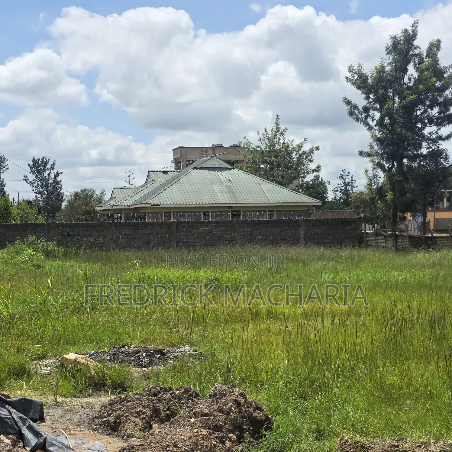 2 Adjacent Residential Plot for Sale at Karuguru.