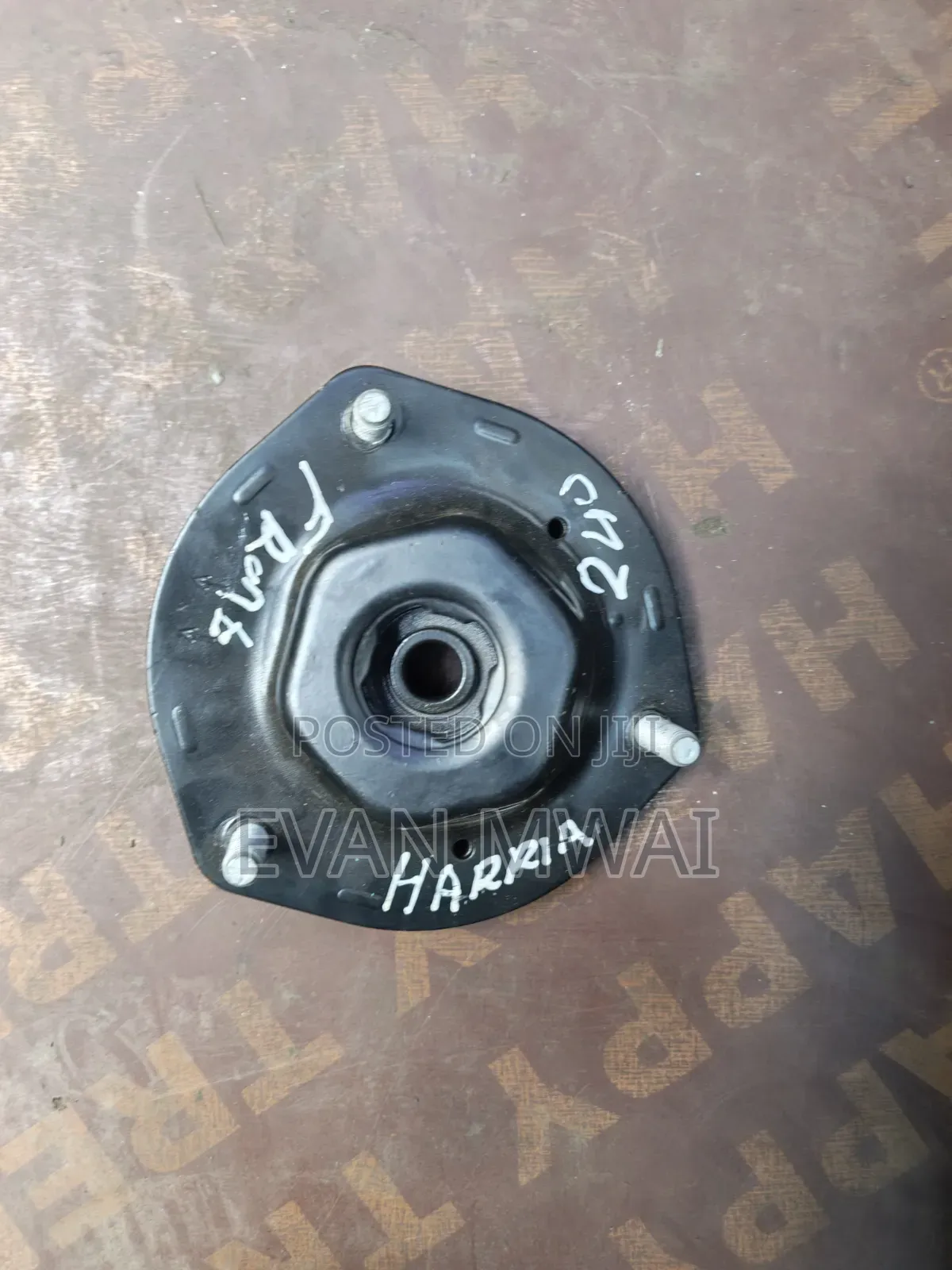 Toyota Harrier Shock Mounting/ Straut Available
