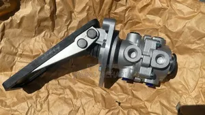 Foot Brake Valve for Isuzu FRR
