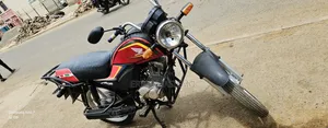 Honda CB 2024 Red